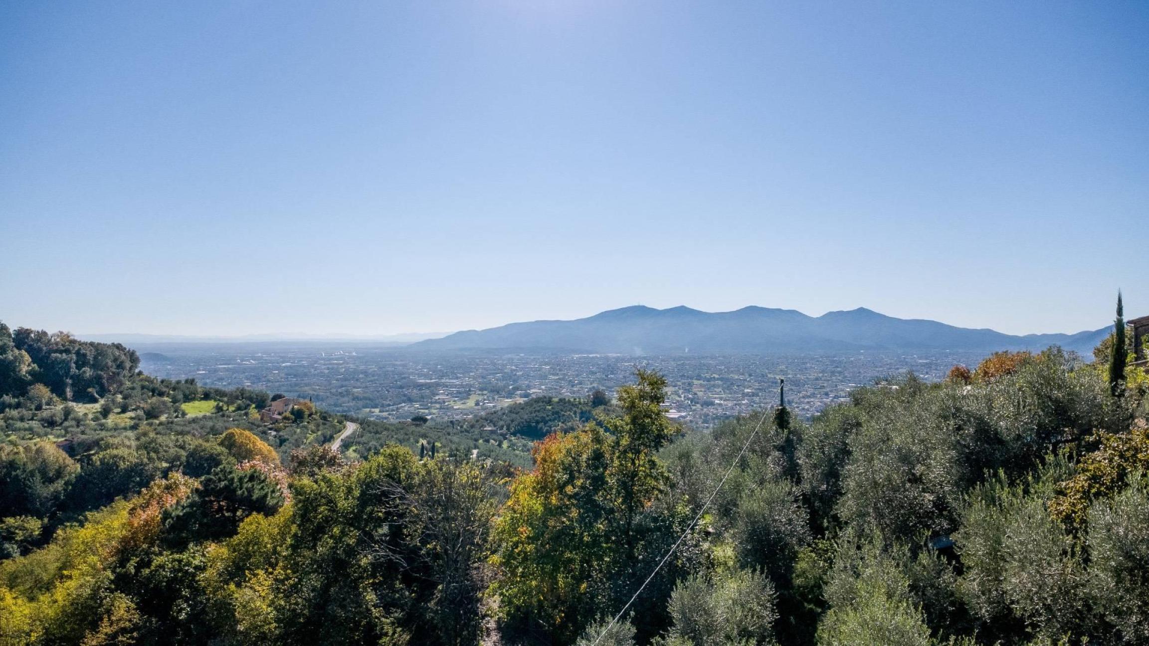 Casa singola a Lucca
